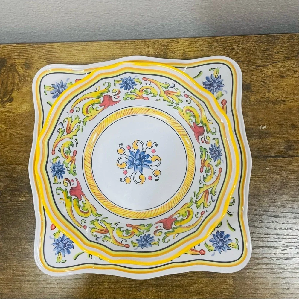 Sur La Table Floreal Melamine Dinnerware 2 Bowls & Single 9” Luncheon Plate